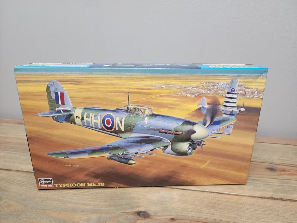 Hasegawa 09059 1/48 Hawker Typhoon Mk.IB RAF Fighter Aircraft Model Kit